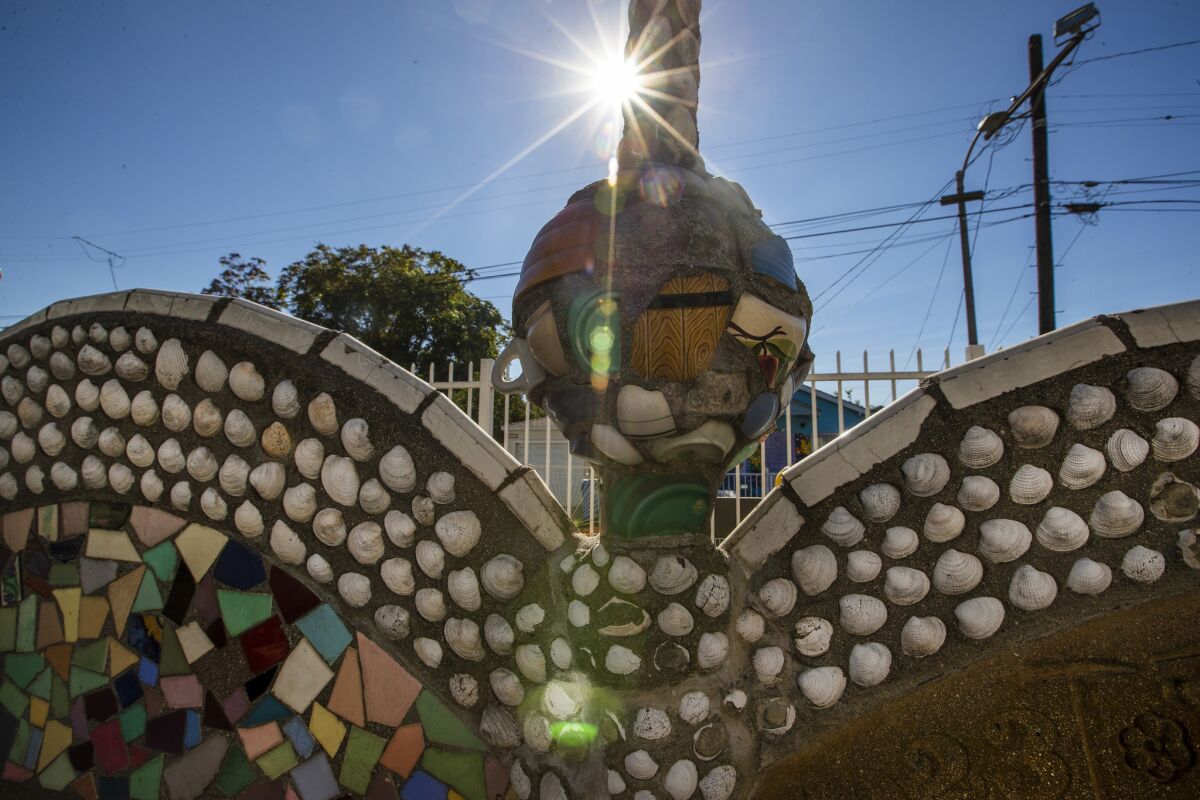 Sabato Rodia, the eccentric artist behind the Watts Towers, used an estimated 10,000 shells to decorate his sprawling creation.