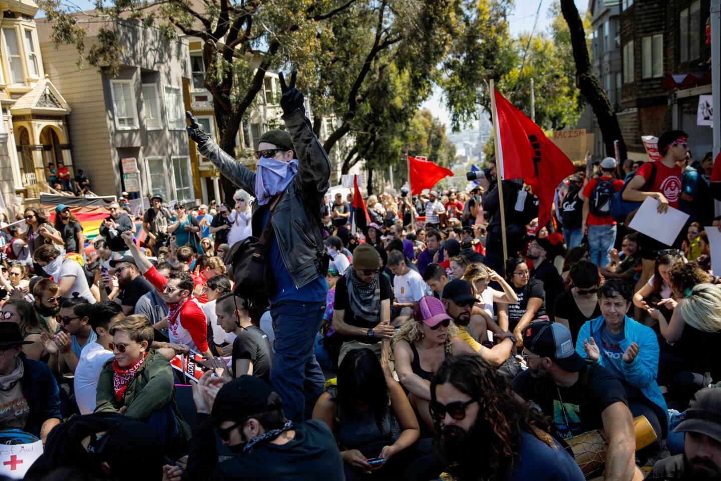 Counter-protesters rally in San Francisco