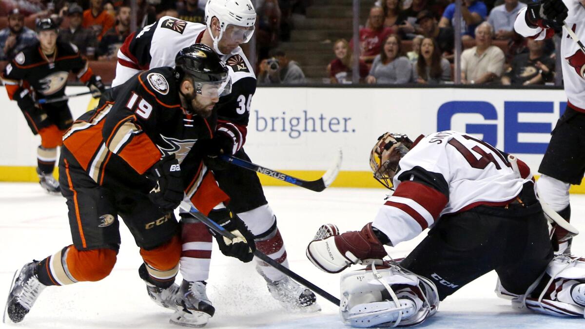 Coyotes goalie Mike Smith stops a shot by Ducks left wing Patrick Maroon in the second period Wednesday night.