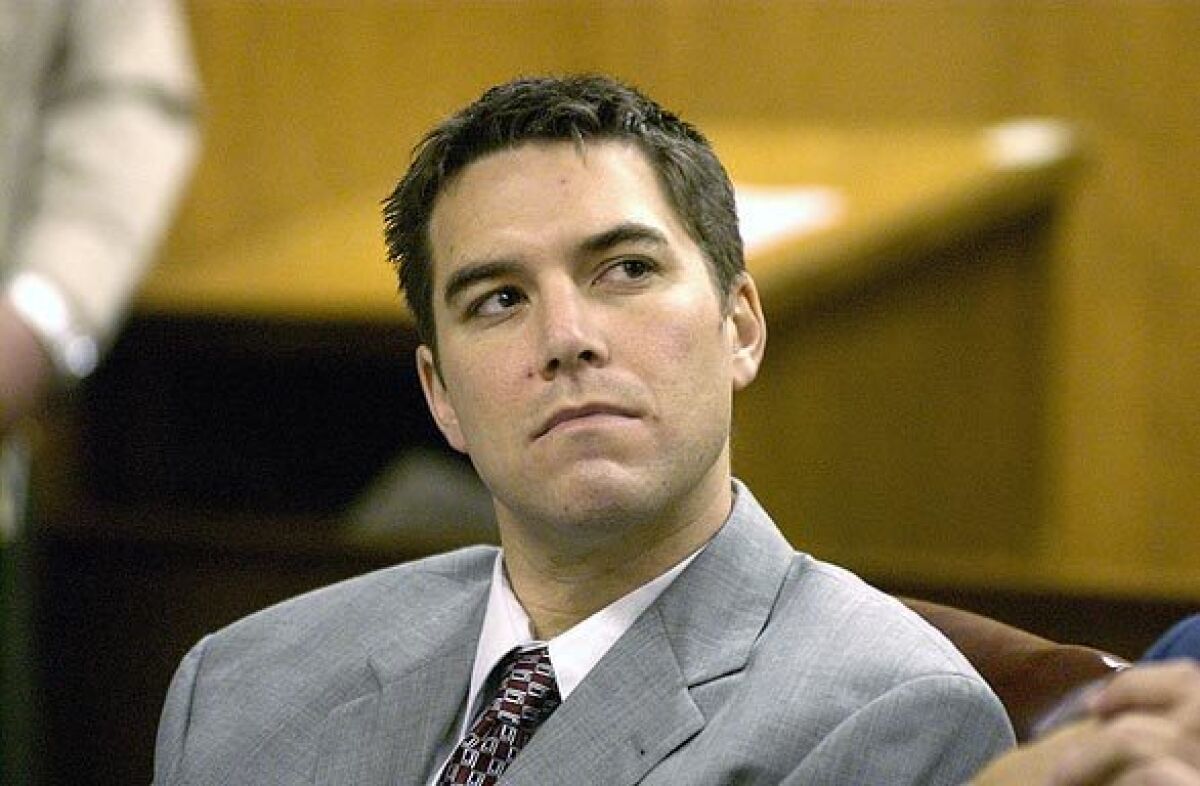 Scott Peterson in a suit and tie in court in Modesto in 2004.