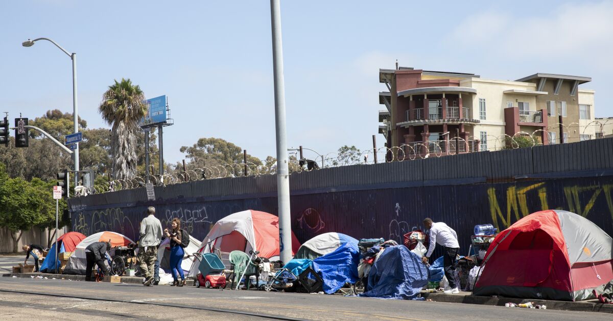 Opinion: Homelessness many feel intractable. But progress is possible.