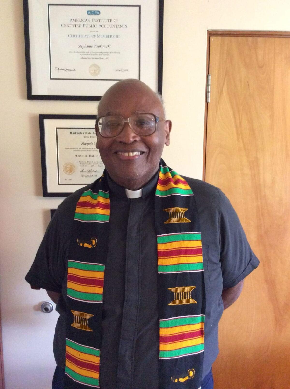 Fr. Joseph Oneal McGowan served as a Jesuit for 59 years and as a priest for 46 years.