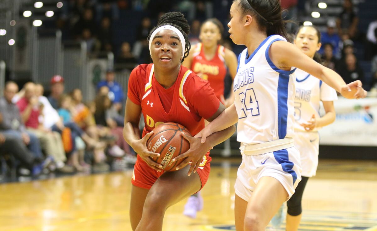 Don sophomore Taryn Johnson
