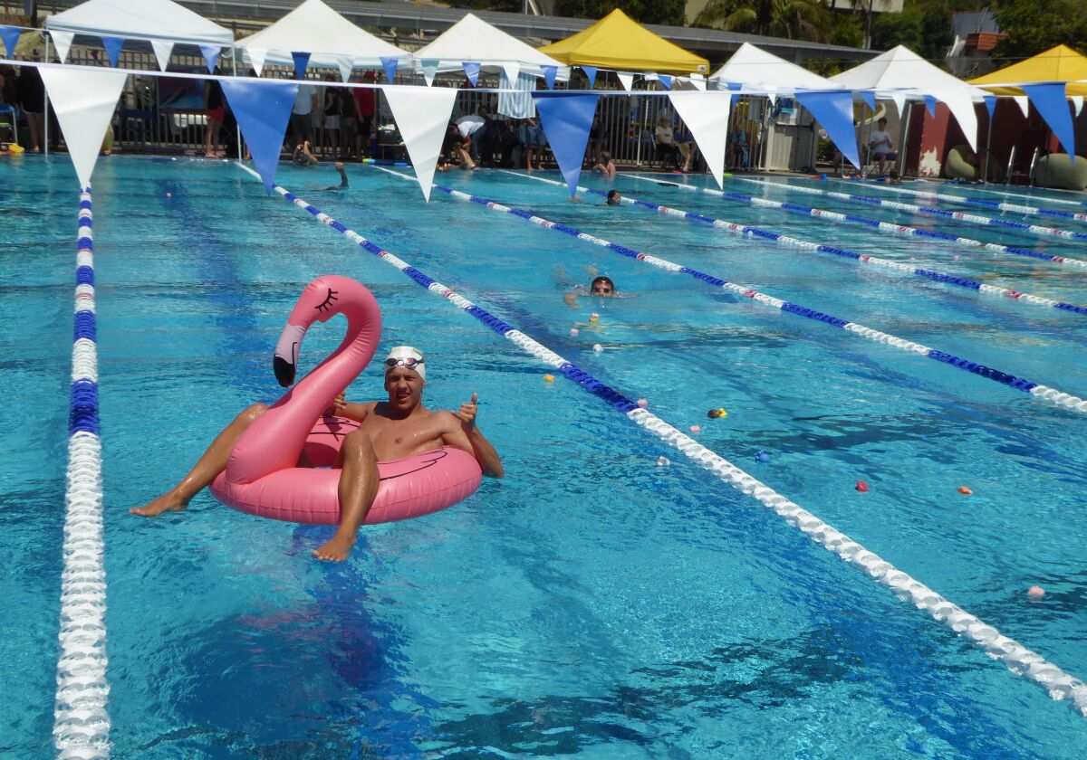 Stephan Lukashev having some fun in the Swim24 Challenge.