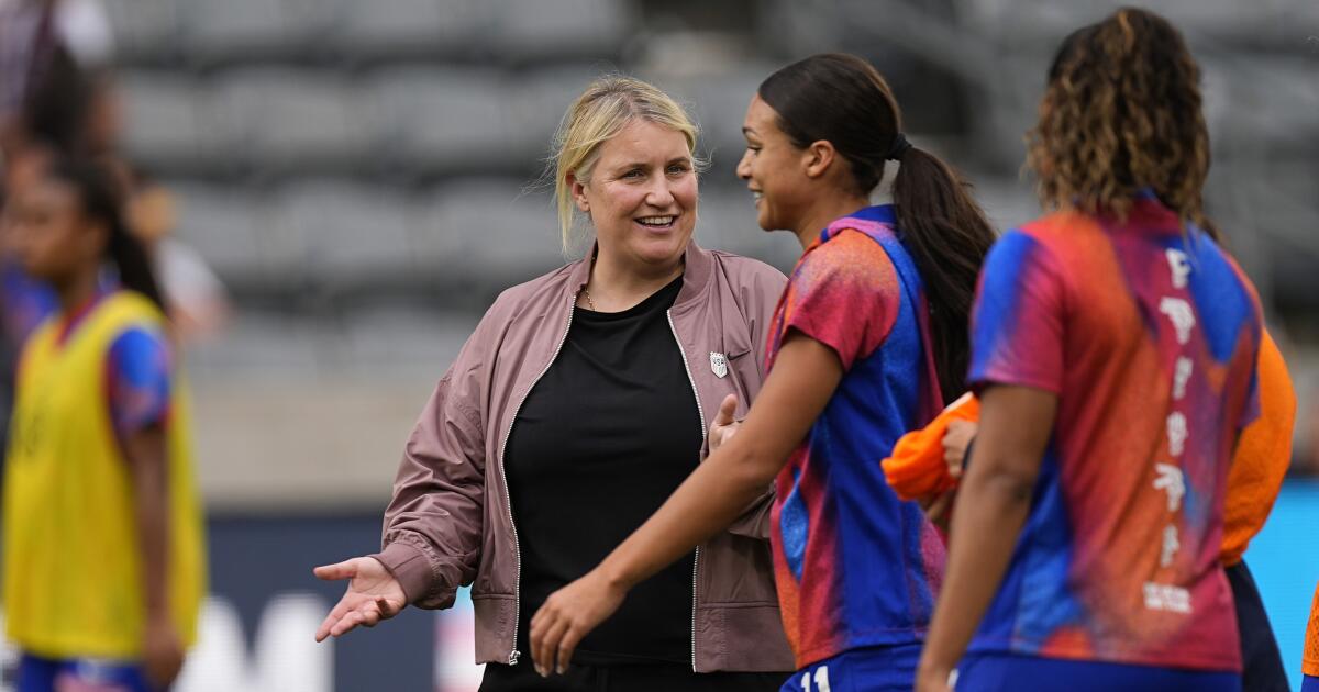Emma Hayes won't let her USWNT coaching dream turn into a nightmare