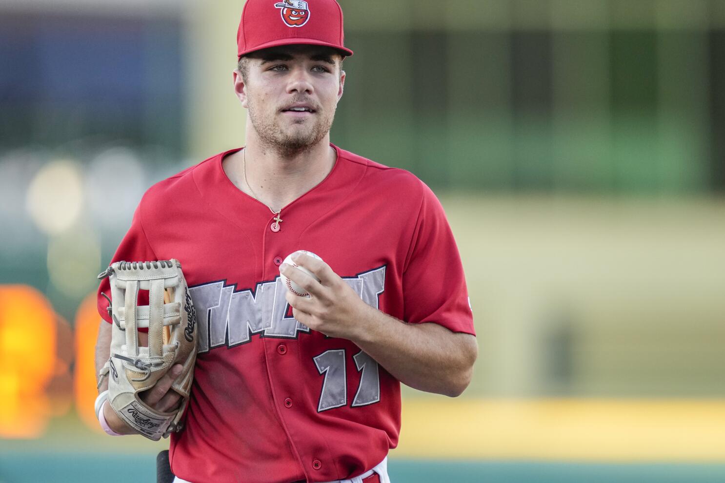 Past Time Sports: The Chief Baseball Glove