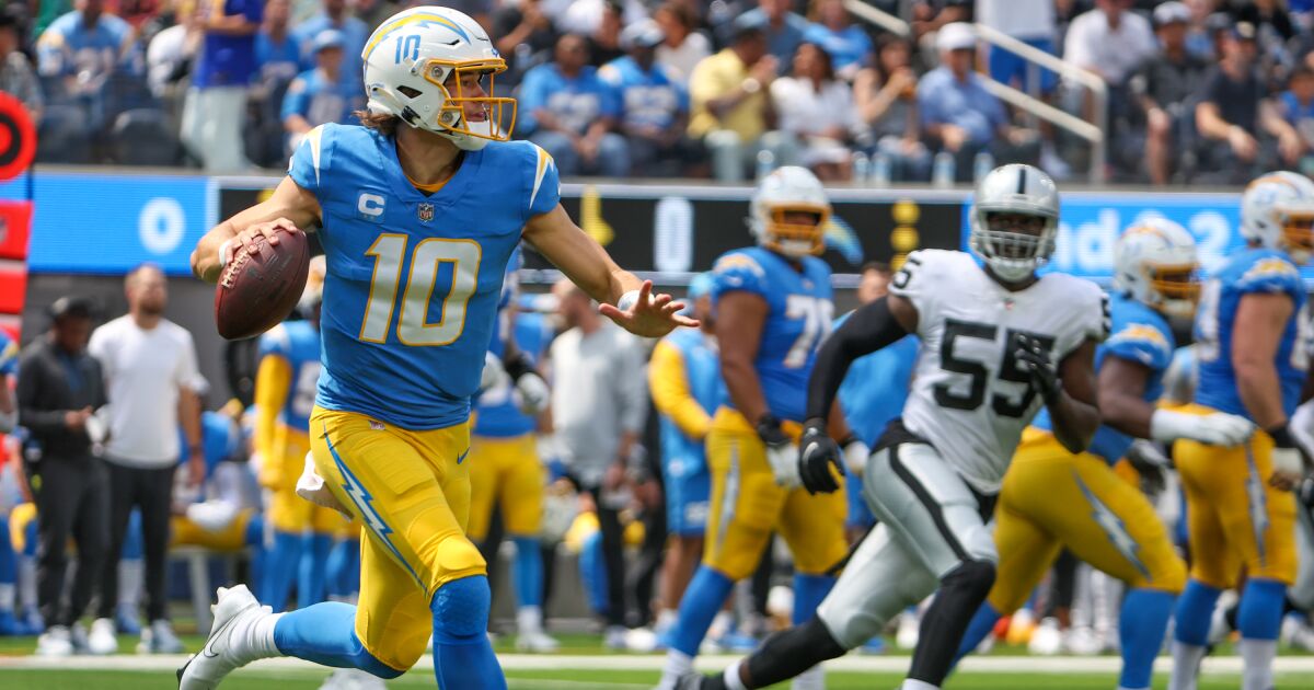 Chargers vs. Kansas City Chiefs: Betting odds, lines, picks and predictions