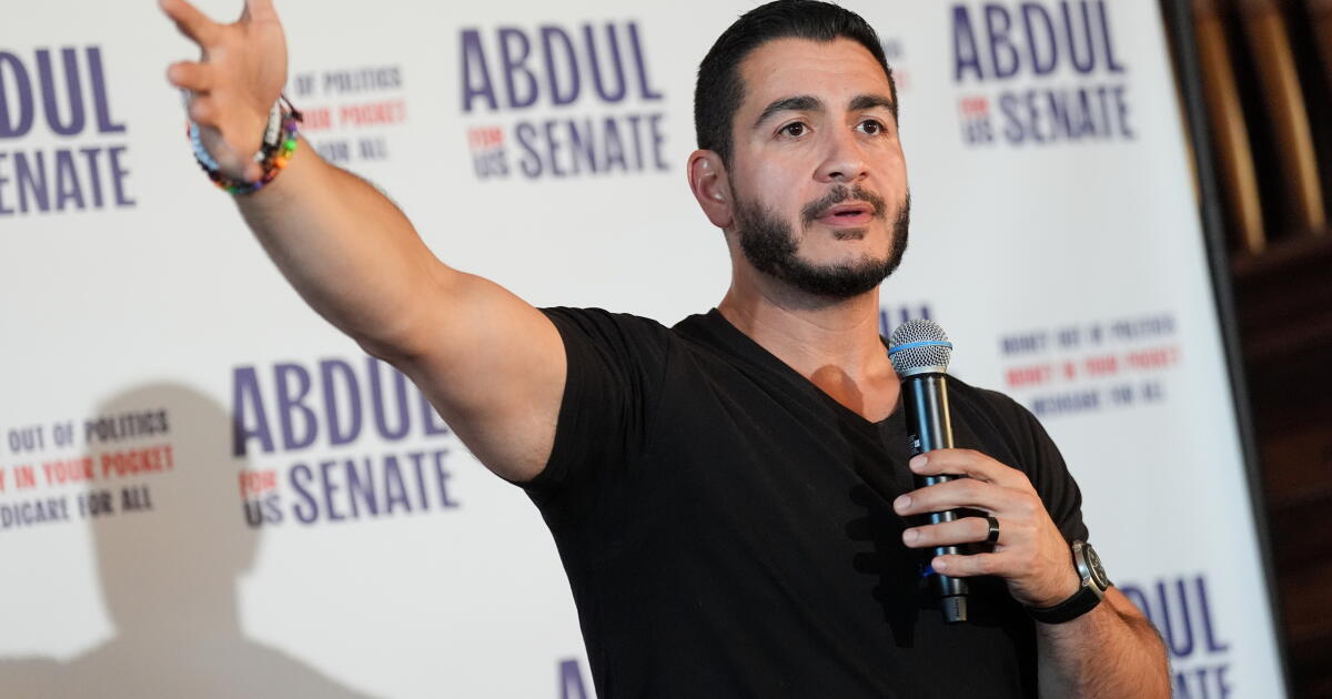 Republicans want Abdul El-Sayed to be the main character of the midterms. He's happy to oblige - BERITAJA