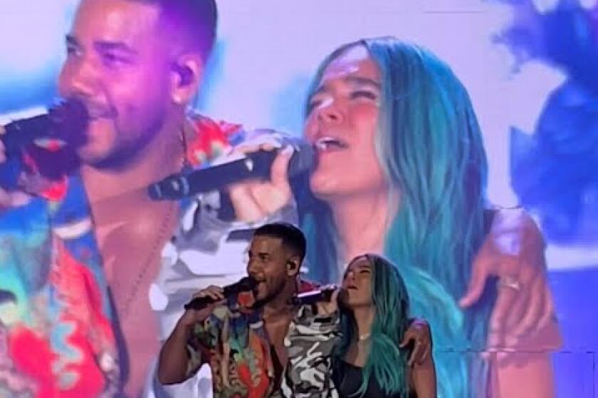 Karol G y Aventura cantan juntos en el Dodger Stadium del Inmortal Tour y Ana Bárbara los aplaude