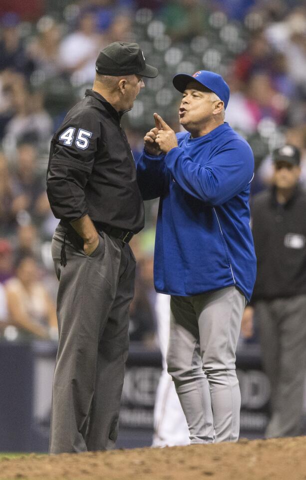 Rick Renteria is ejected from the game as he argues a call with second base umpire Jeff Nelson.
