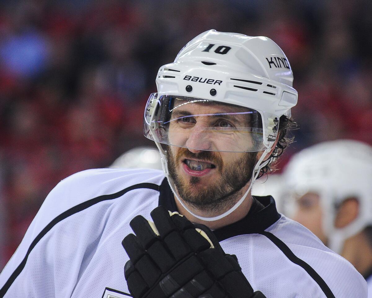 Mike Richards is seen during a 2015 game between the Kings and the Calgary Flames.