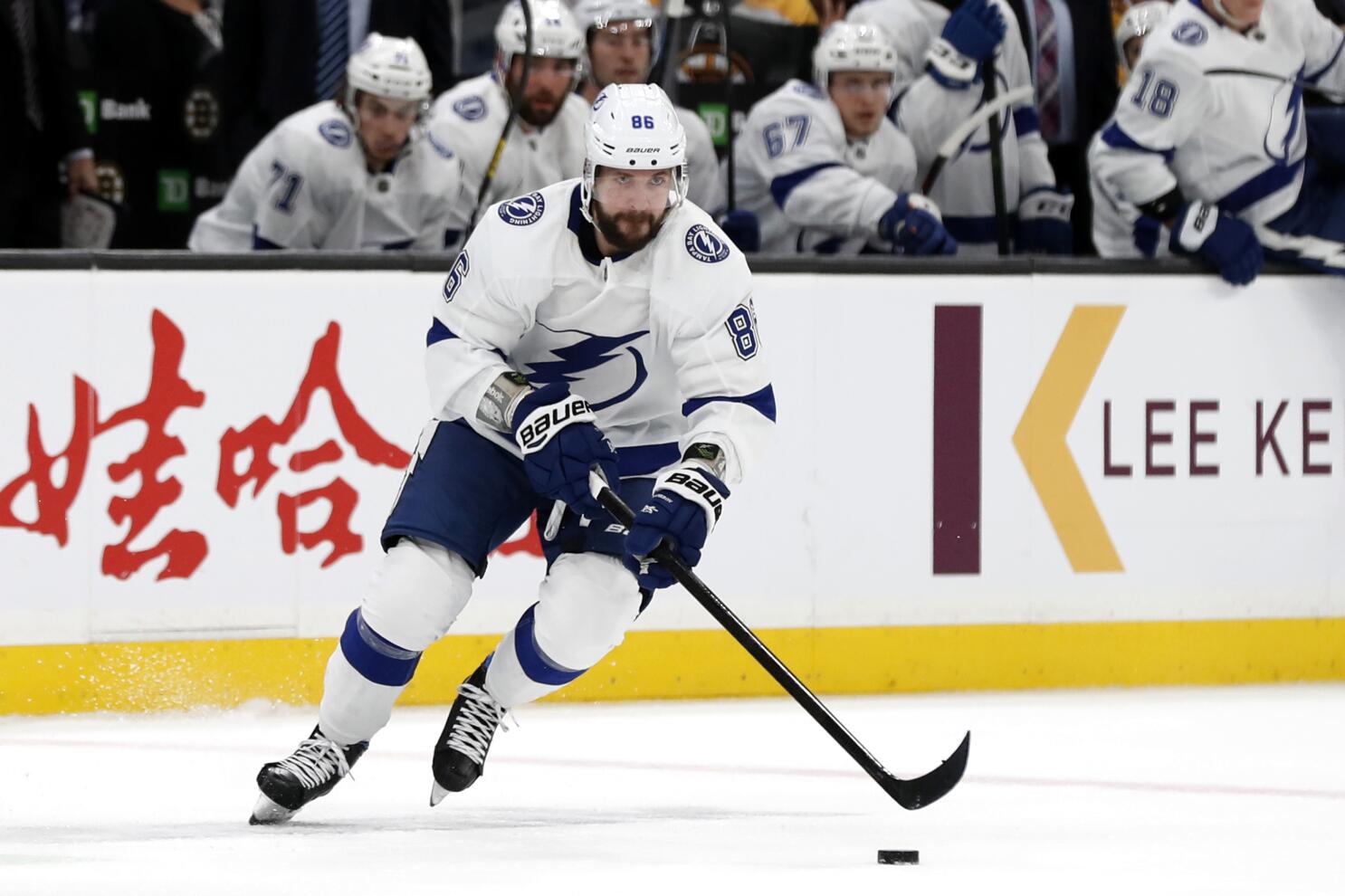 Tampa Bay's Stamkos in rare company as injured Cup captain