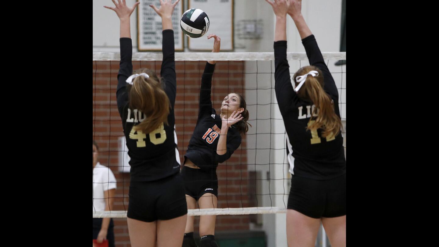 Photo gallery: Huntington Beach vs. JSerra in girls’ volleyball