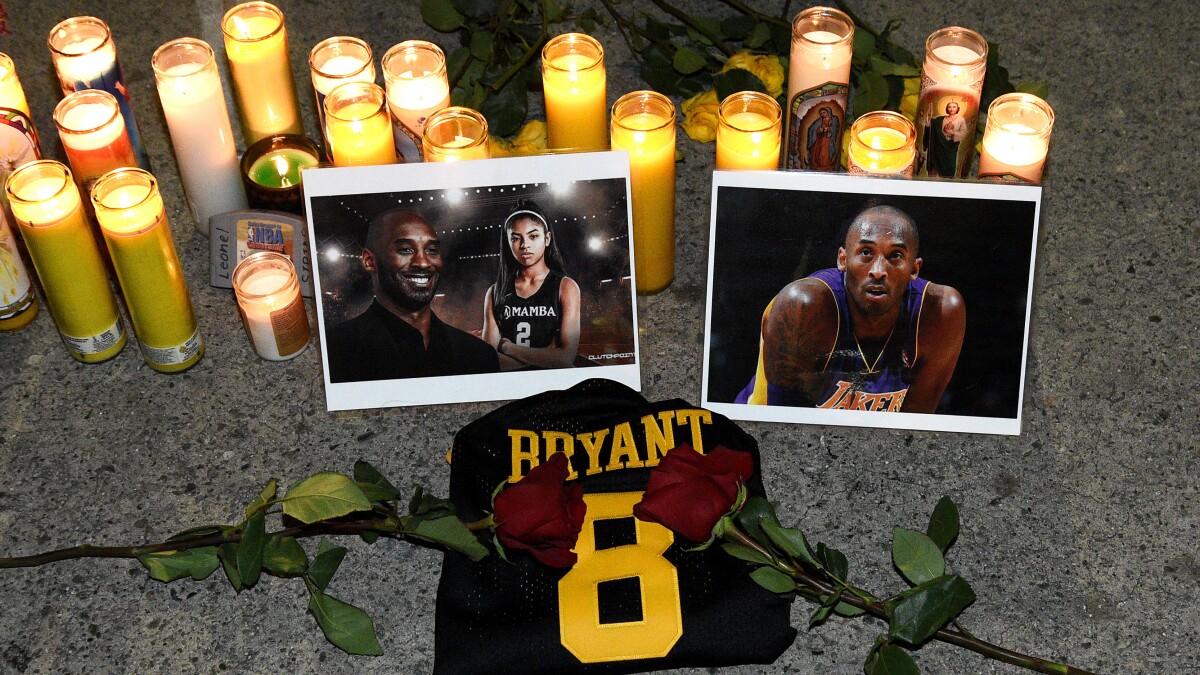 Kobe Bryant S Death Updates Clippers To Honor Kobe Bryant In First Game At Staples Center Los Angeles Times