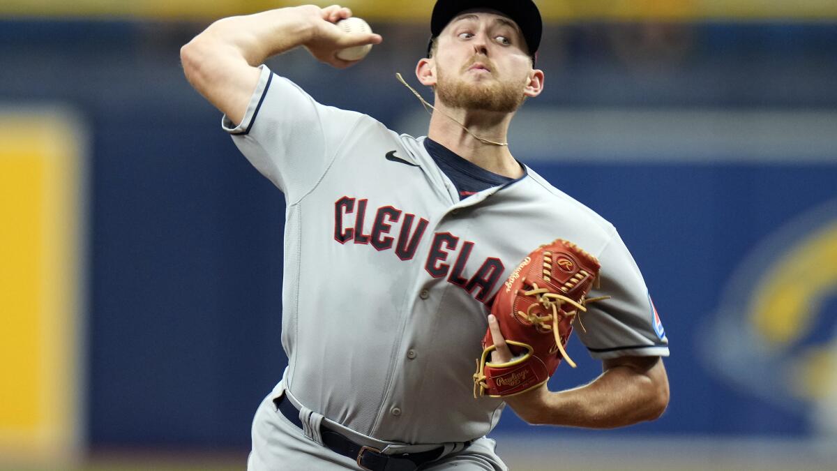 Guardians hit consecutive homers in the 7th to beat White Sox, 9-6 