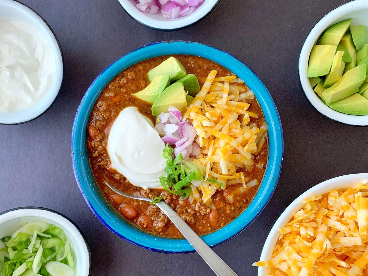 Easy beef and bean chili