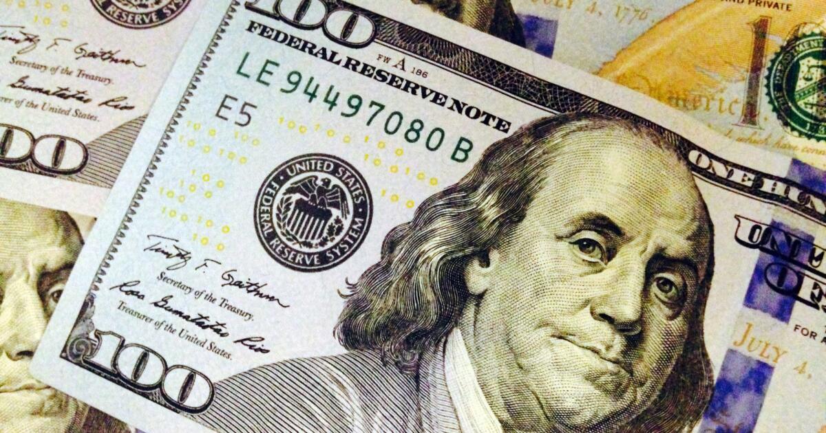 Debate over retiring the $100 bill resurfaces with a surge in circulation -  Los Angeles Times