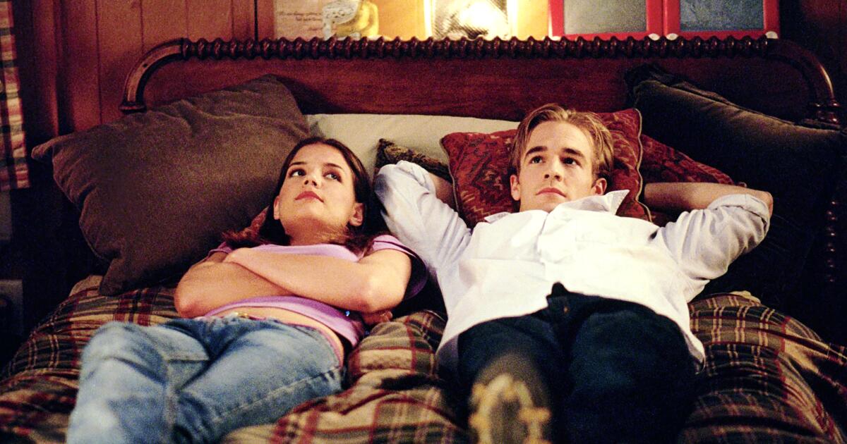 O melhor diretor de Dawson, James Van Der Beek, doa para o fundo