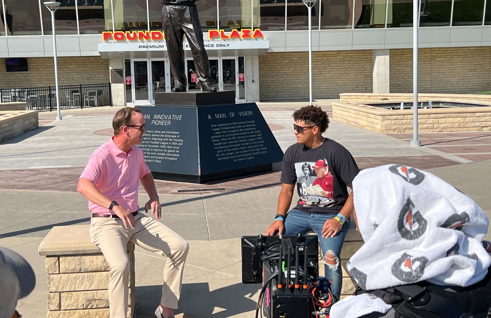 Peyton Manning visits Patrick Mahomes at Arrowhead Stadium for an episode of "Peyton's Places."