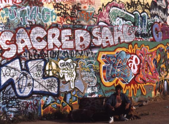 A bold generation of graffiti taggers hits high-profile L.A. targets ...