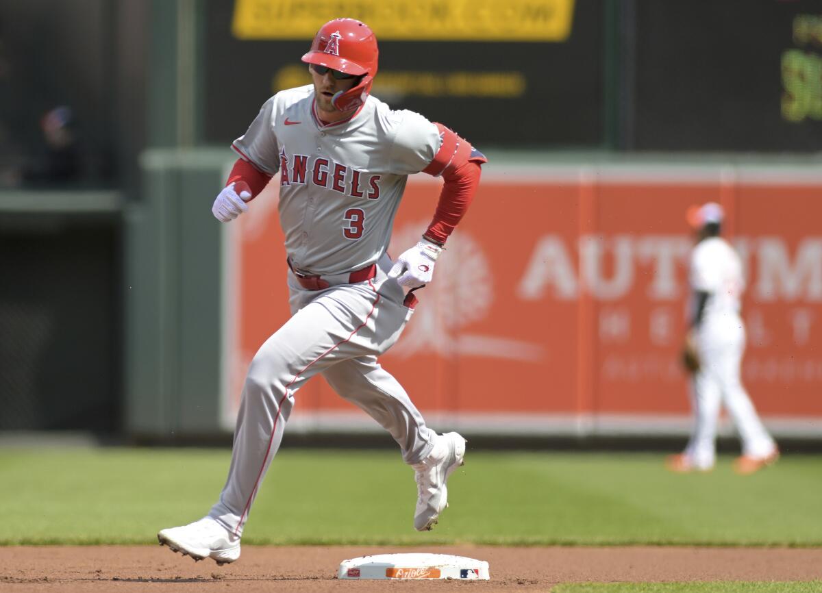 এঞ্জেলস বাউন্স ব্যাক করে ওরিওলসকে পরাজিত করার সাথে সাথে রিড ডেটমারস জ্বলে ওঠে এঞ্জেলস বাউন্স ব্যাক করে ওরিওলসকে পরাজিত করার সাথে সাথে রিড ডেটমারস জ্বলে ওঠে