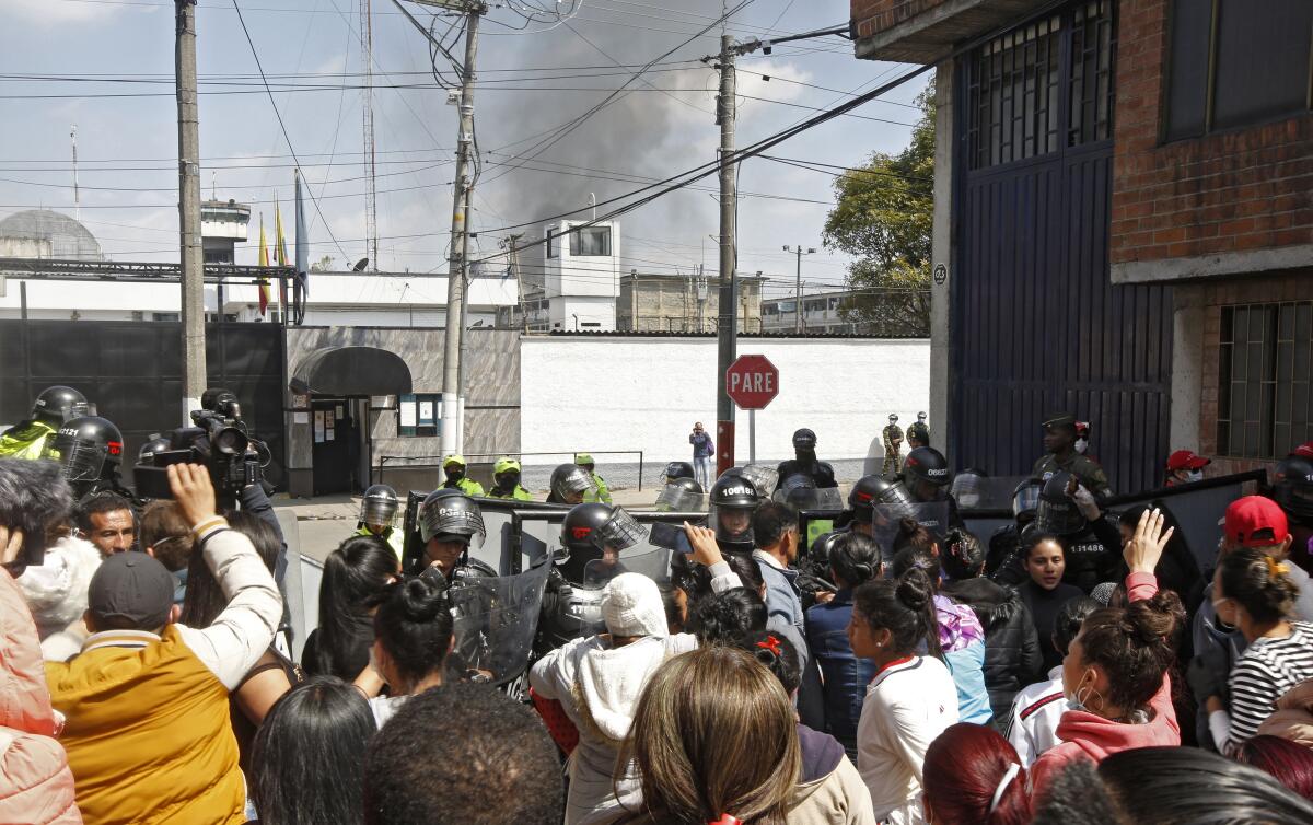 Crowd outside Colombia prison
