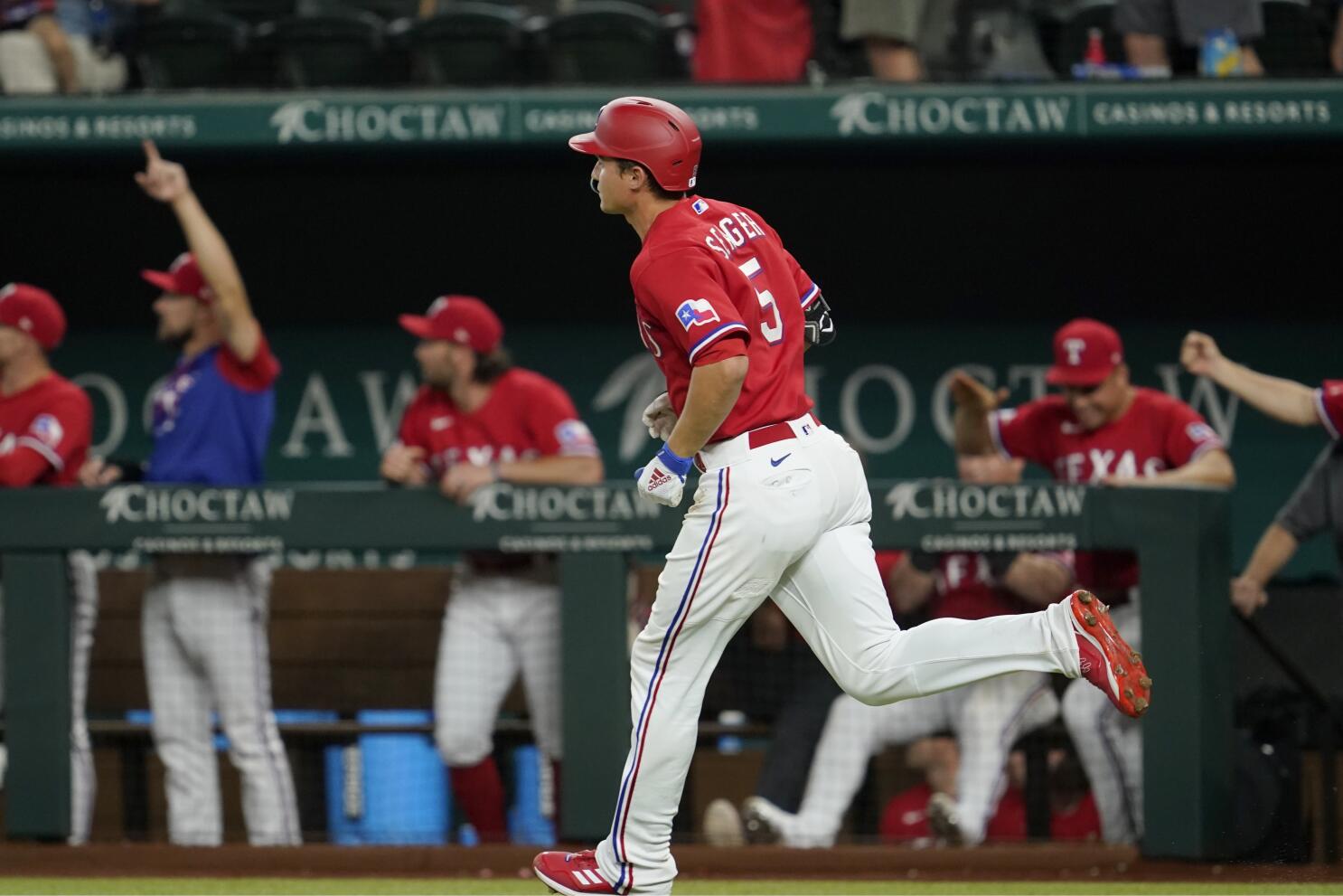 Corey Seager once again proves why Rangers expect 'something