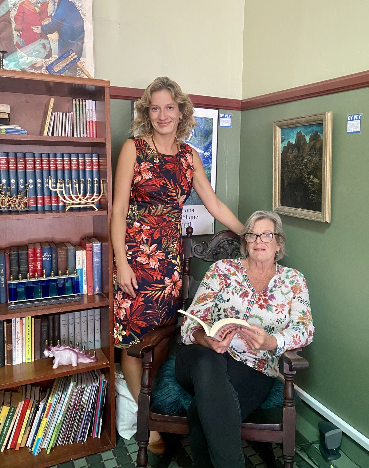Fournder Jana Mazurkiewicz Meisarosh, left, and volunteer Denise Rosenblatt inside Yiddishland California,