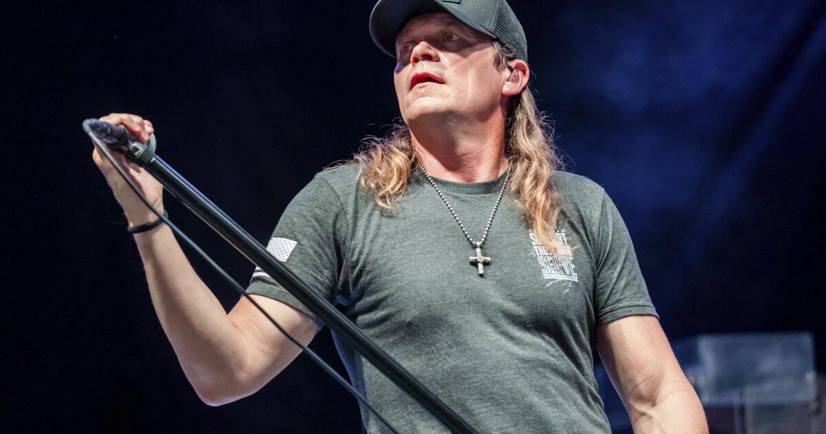 Brad Arnold, zanger van 3 Doors Down, is op 47-jarige leeftijd overleden