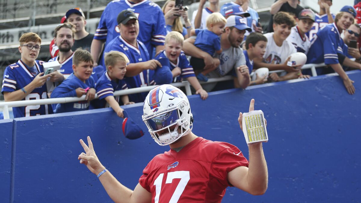 Buffalo Bills' Josh Allen signs six-year, $258-million deal - Los Angeles  Times