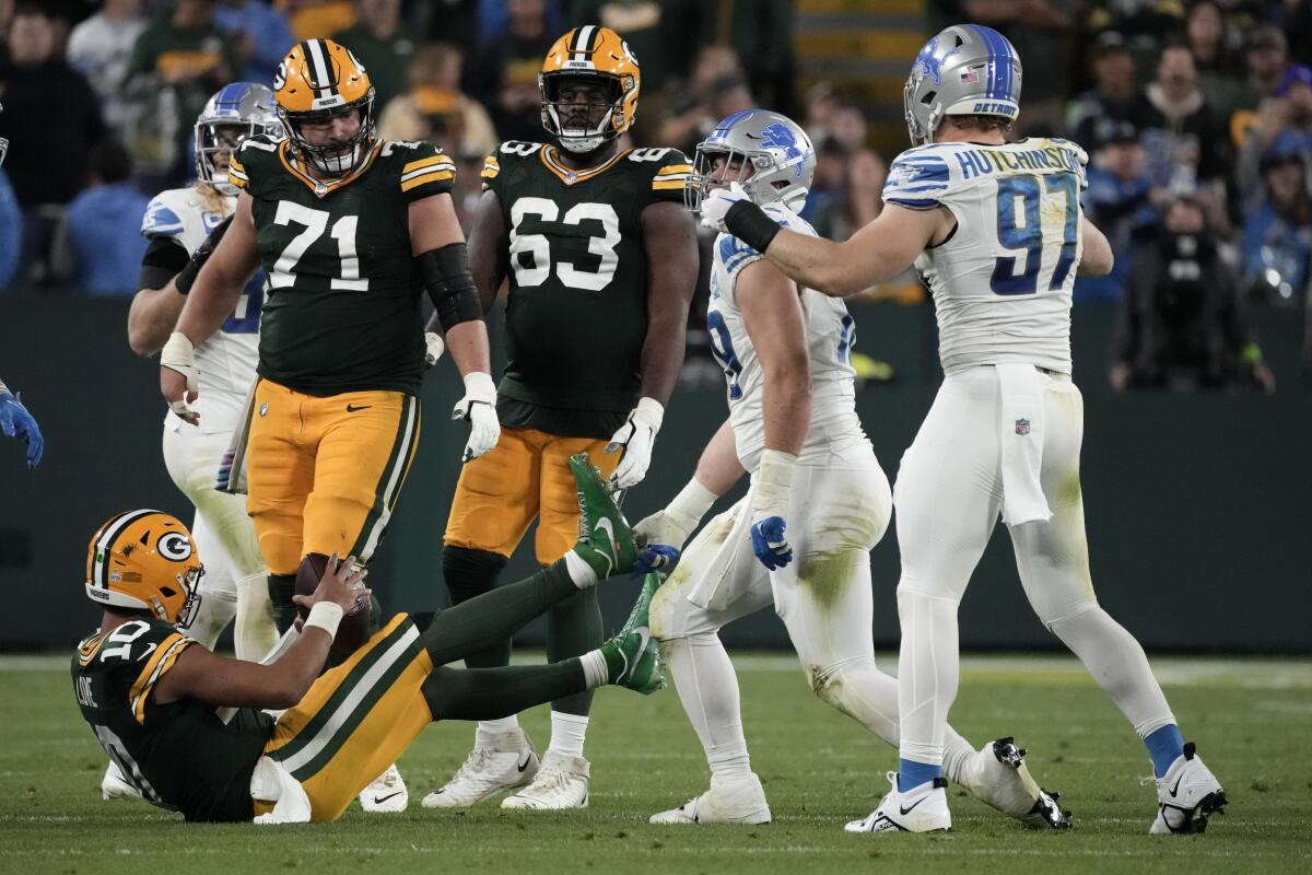 Slow starts continue to hinder Packers as they deal with injuries on  offensive line - The San Diego Union-Tribune