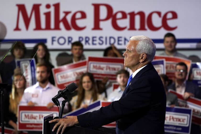 El candidato presidencial republicano, el exvicepresidente Mike Pence, durante un acto de campaña, el miércoles 7 de junio de 2023, en Ankeny, Iowa. (AP Foto/Charlie Neibergall)
