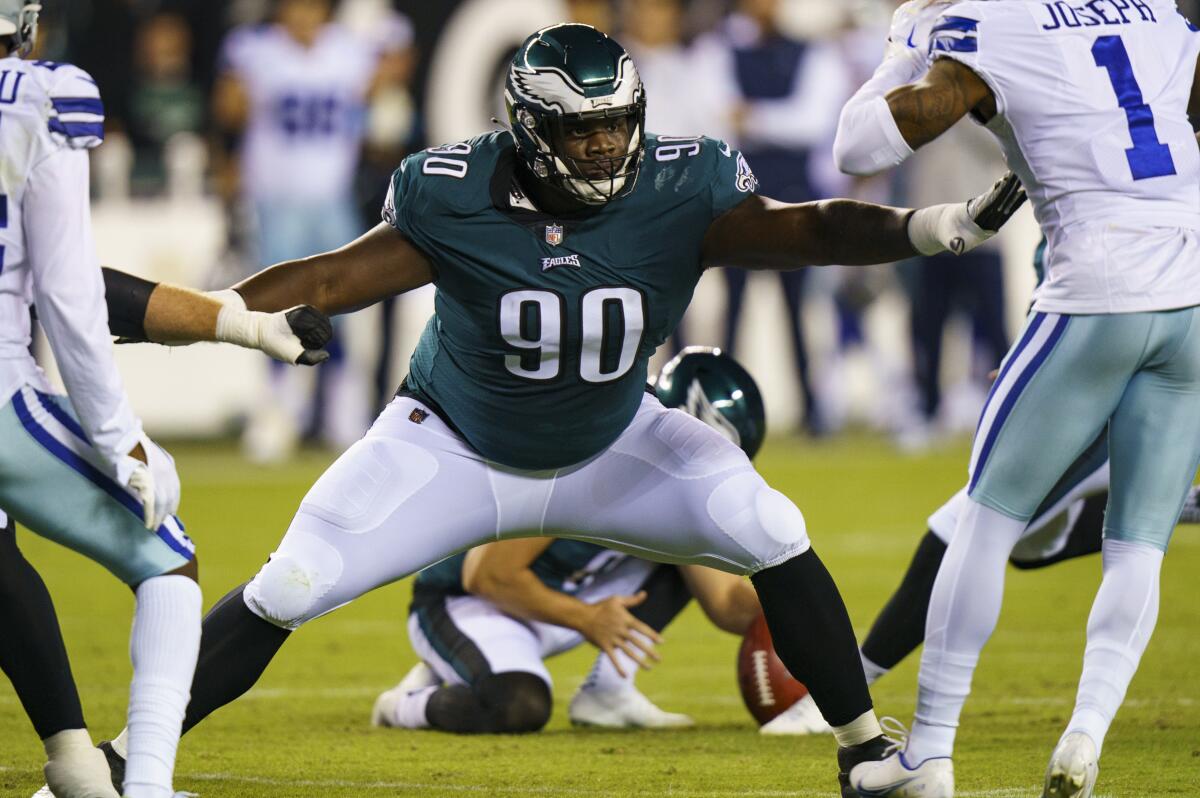 Eagles rookie Jordan Davis learns from room of veterans - The San