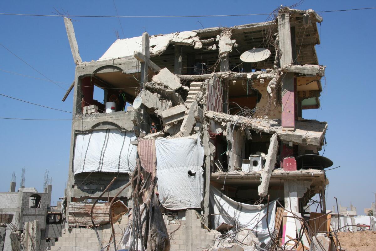 Una casa semidestruida en Gaza, imagen tomada en 2015.