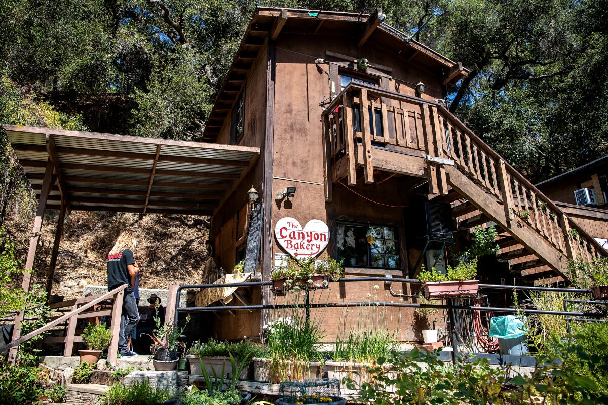 The exterior of Canyon Bakery.