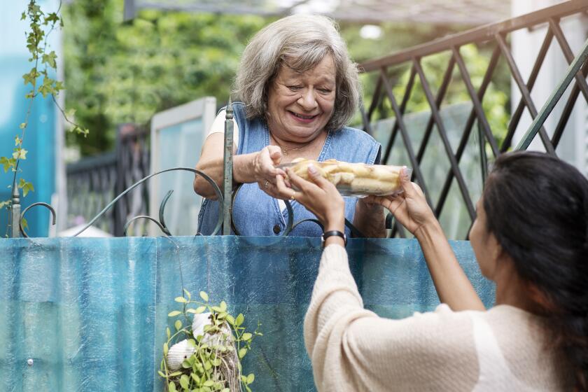 Una buena relación vecinal facilita y alegra la vida de todos. Foto: Freepik.