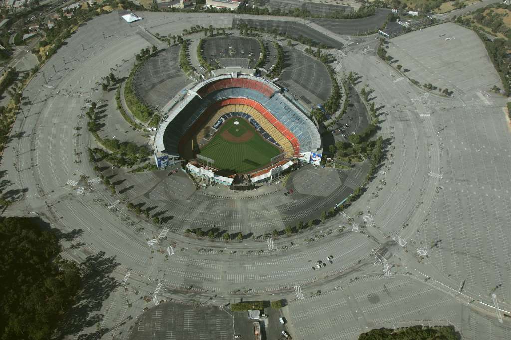 Dodgers Dugout: Free advice to whomever buys naming rights to field at  Dodger Stadium—'Vin Scully Field' - Los Angeles Times