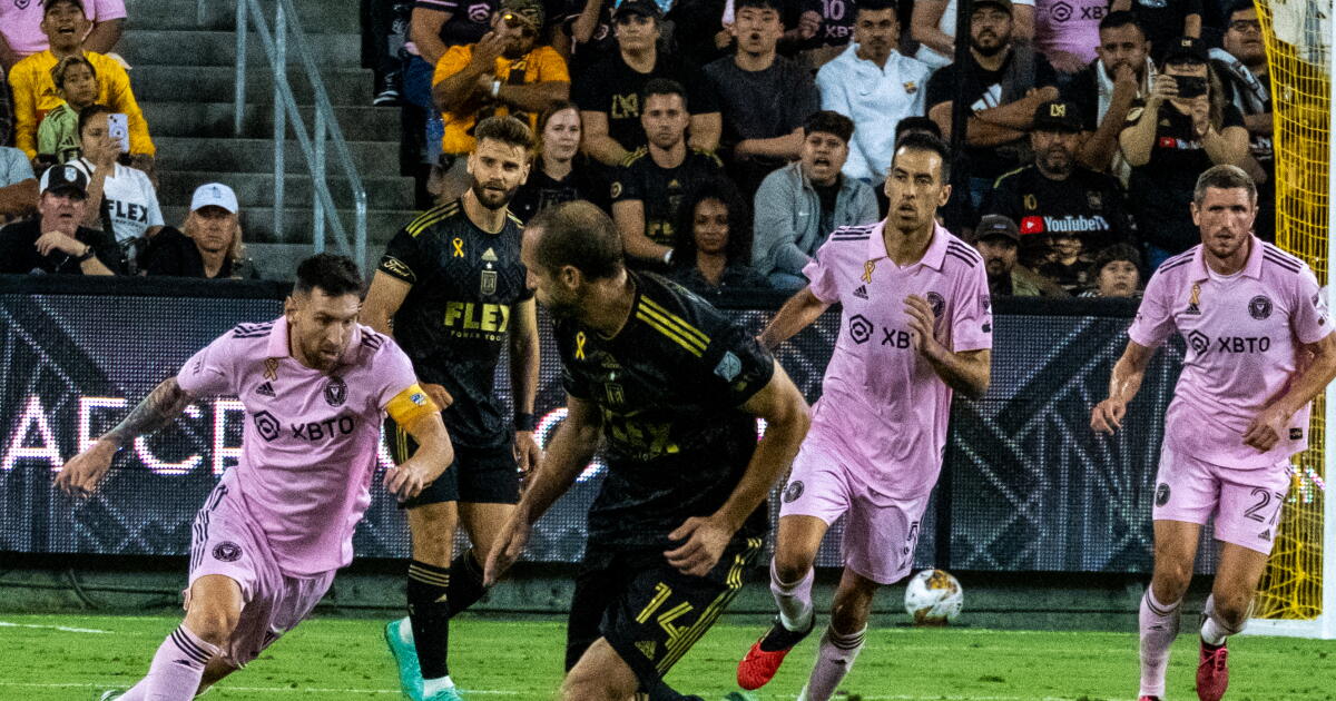 Lionel Messi beats MLS' champions, puts on a show for L.A. fans