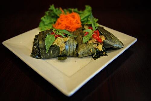 Lum-Kaa-Naad / Thai in Northridge