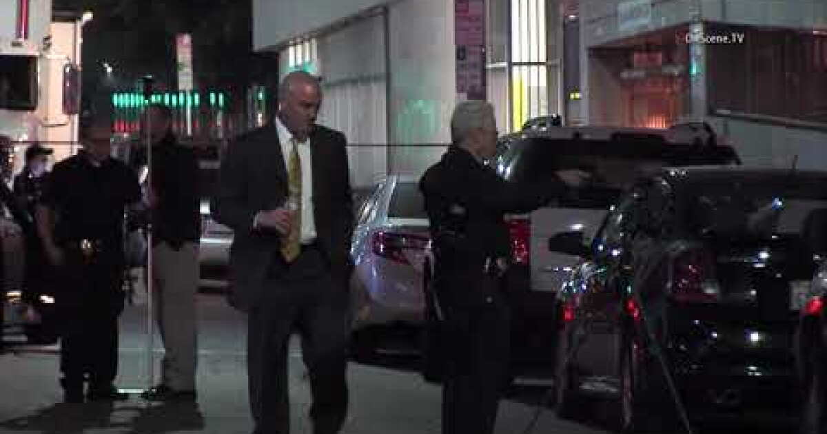 Man shot by police after pointing gun at officers in Westlake, LAPD ...