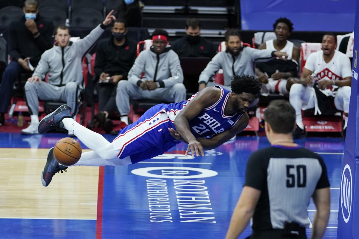 Philadelphia 76ers: 3 worst moves by Elton Brand so far