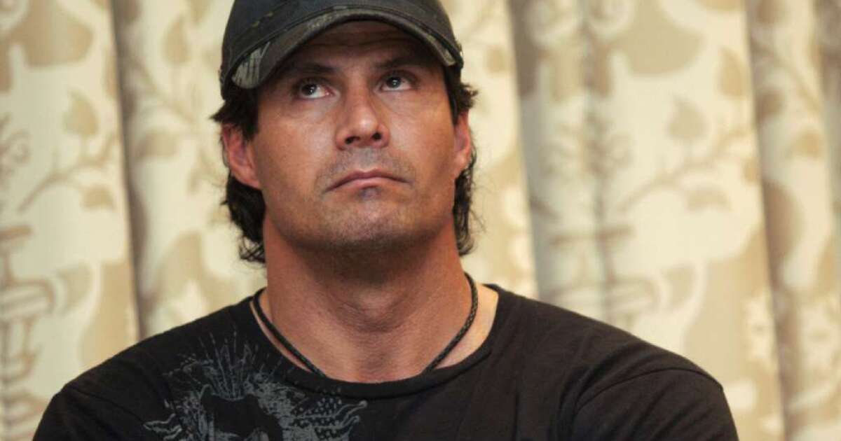 When Jose Canseco's steroid-tainted body transformation ignited a power  frenzy among MLB stars