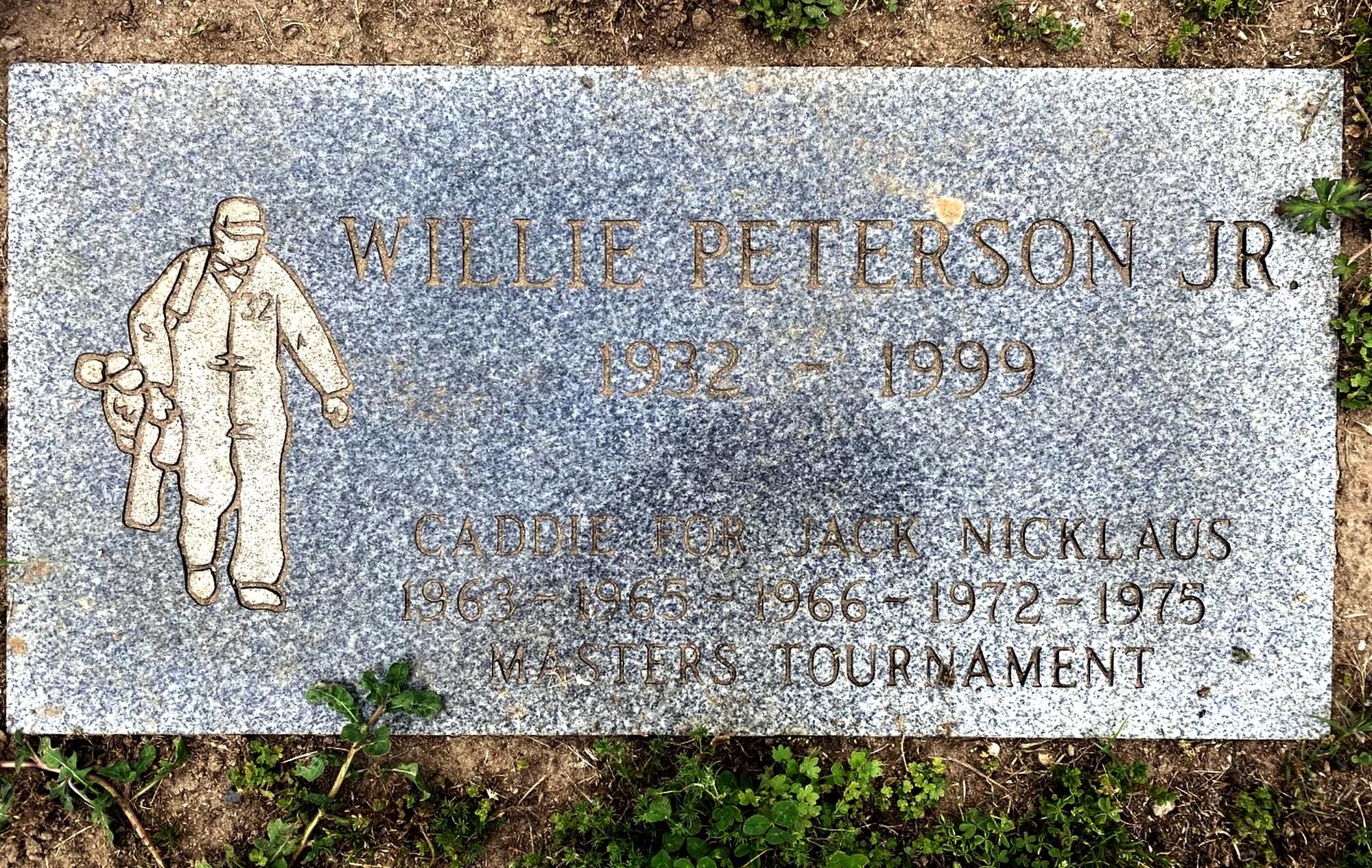 The headstone of Willie Peterson Jr. 