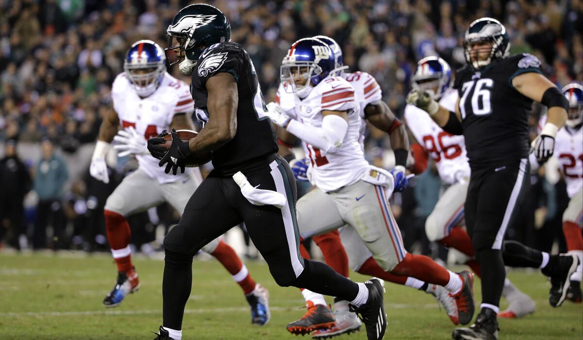 Philadelphia Eagles running back DeMarco Murray runs with the ball against the New York Giants during the second half on Monday.