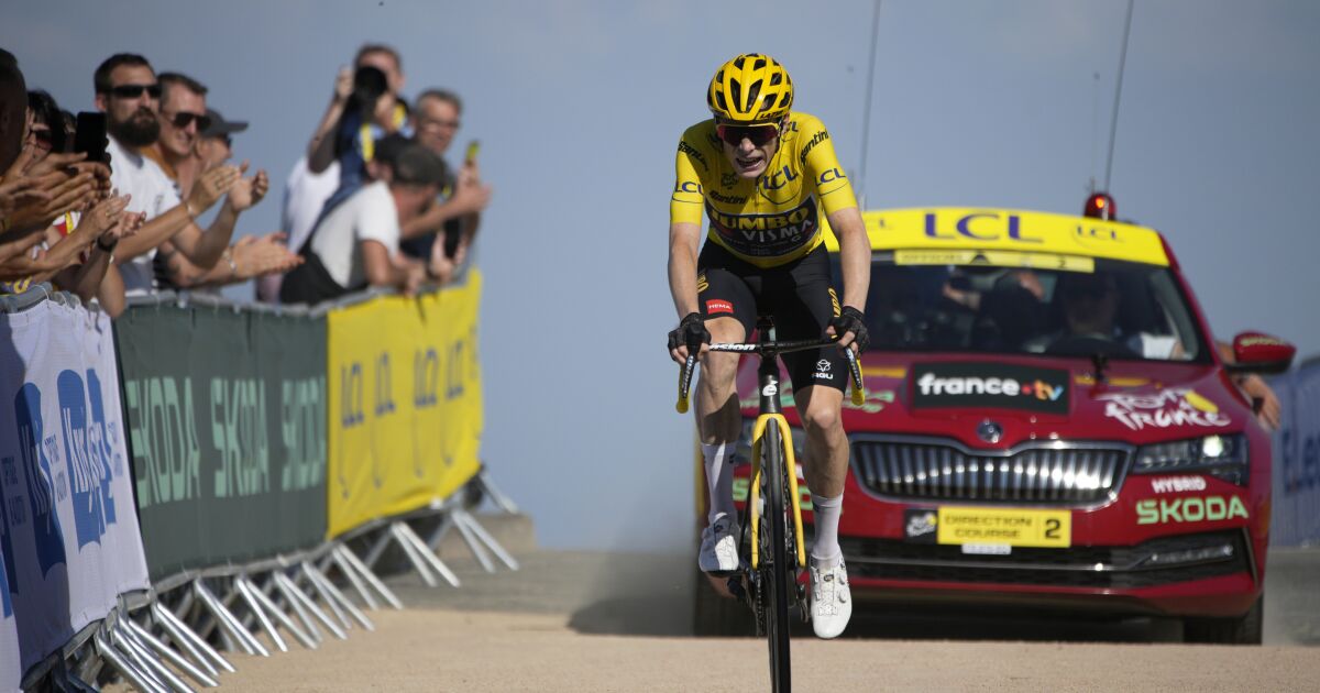Jonas Vingaard atteint la journée de repos du Tour de France en tête