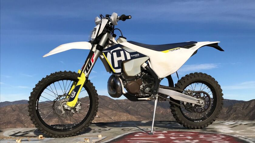 Review Is This The Future Of Dirt Bikes Husqvarna S Fuel Injected 2 Stroke Los Angeles Times