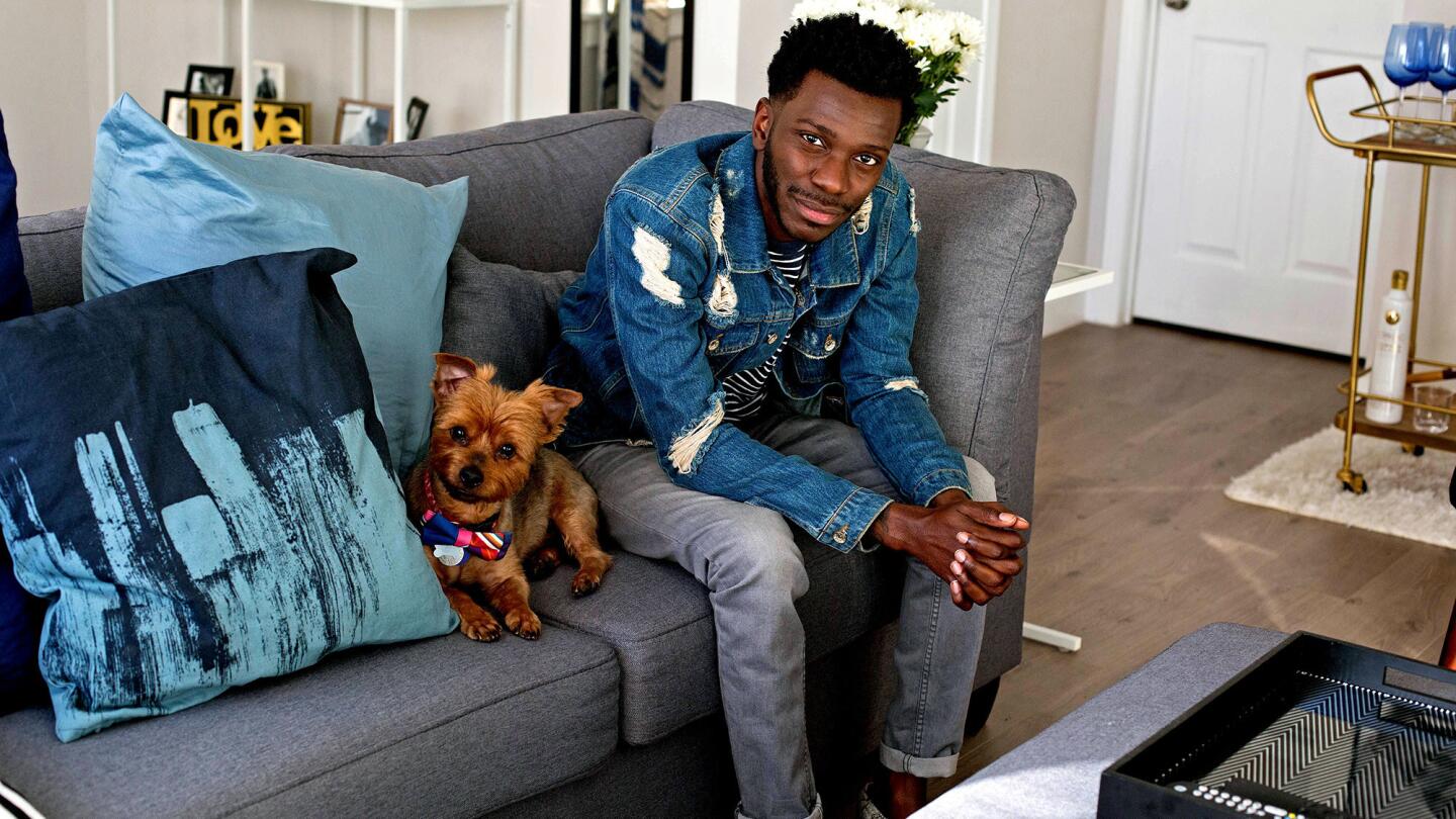 The actor and his Yorkie, Brodie, on an Internet find.