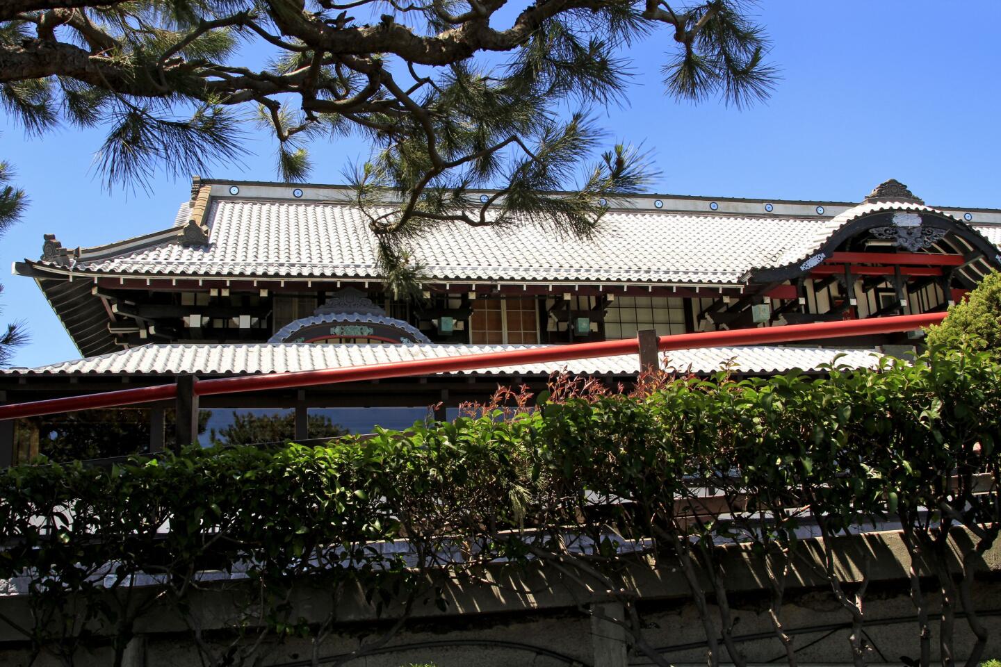 Yamashiro restaurant