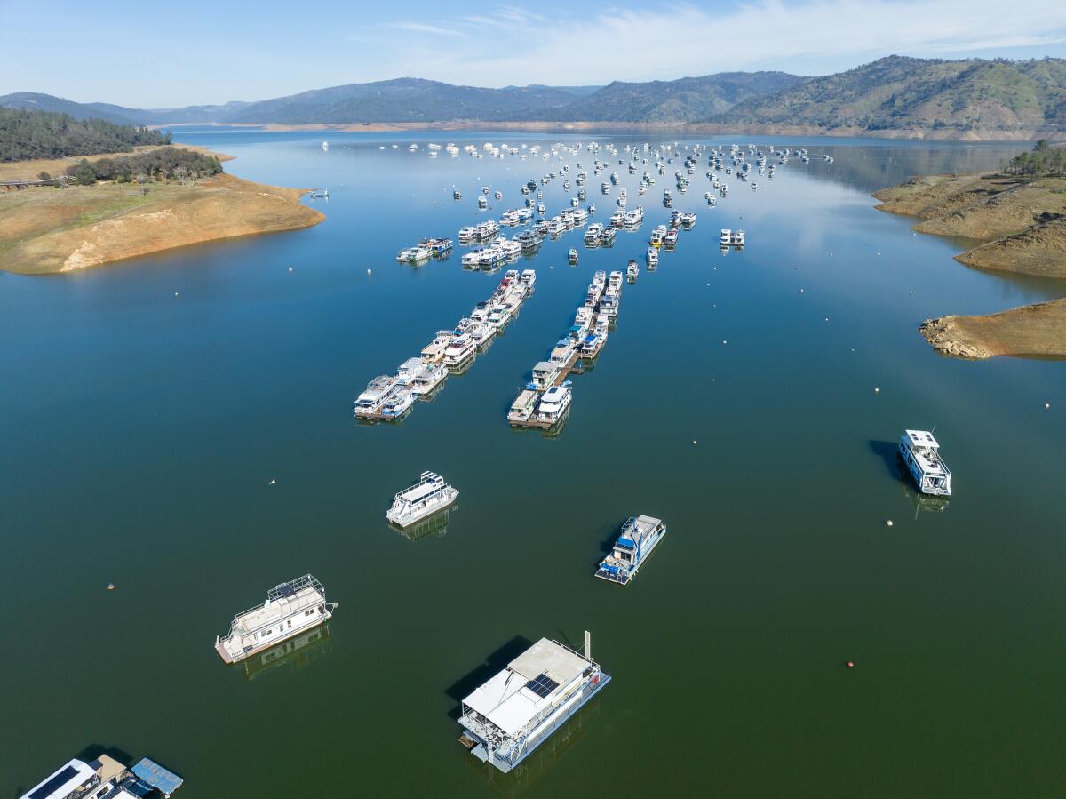 Houseboats on the water at California's Lake Oroville.