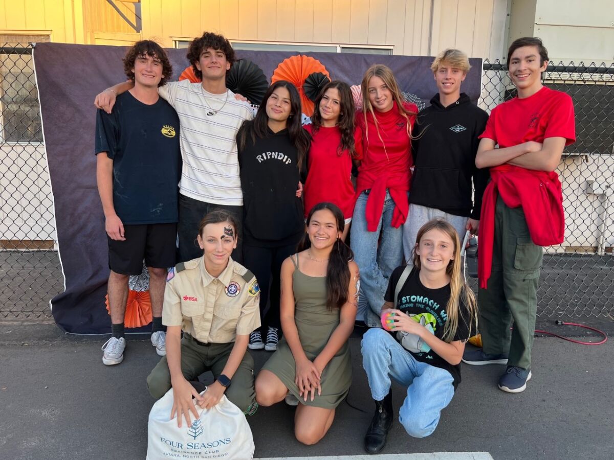 Volunteers from the Del Mar Mesa BSA Troop 713.